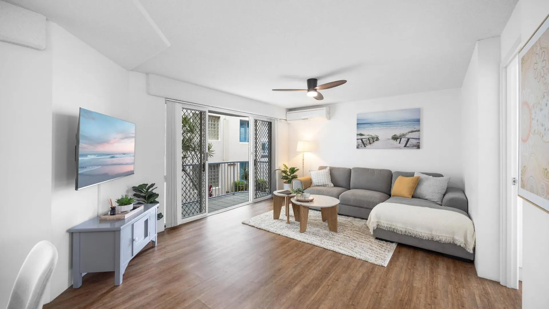 ***  Tripcony Quays Aparthotel Caloundra Australia