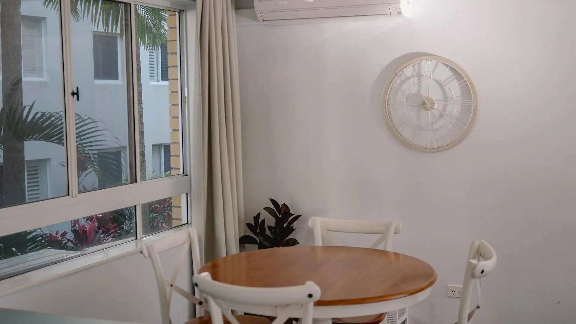 Tripcony Quays Aparthotel Caloundra