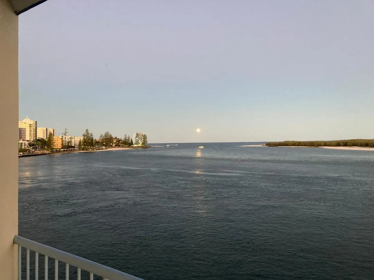 Tripcony Quays Aparthotel Caloundra